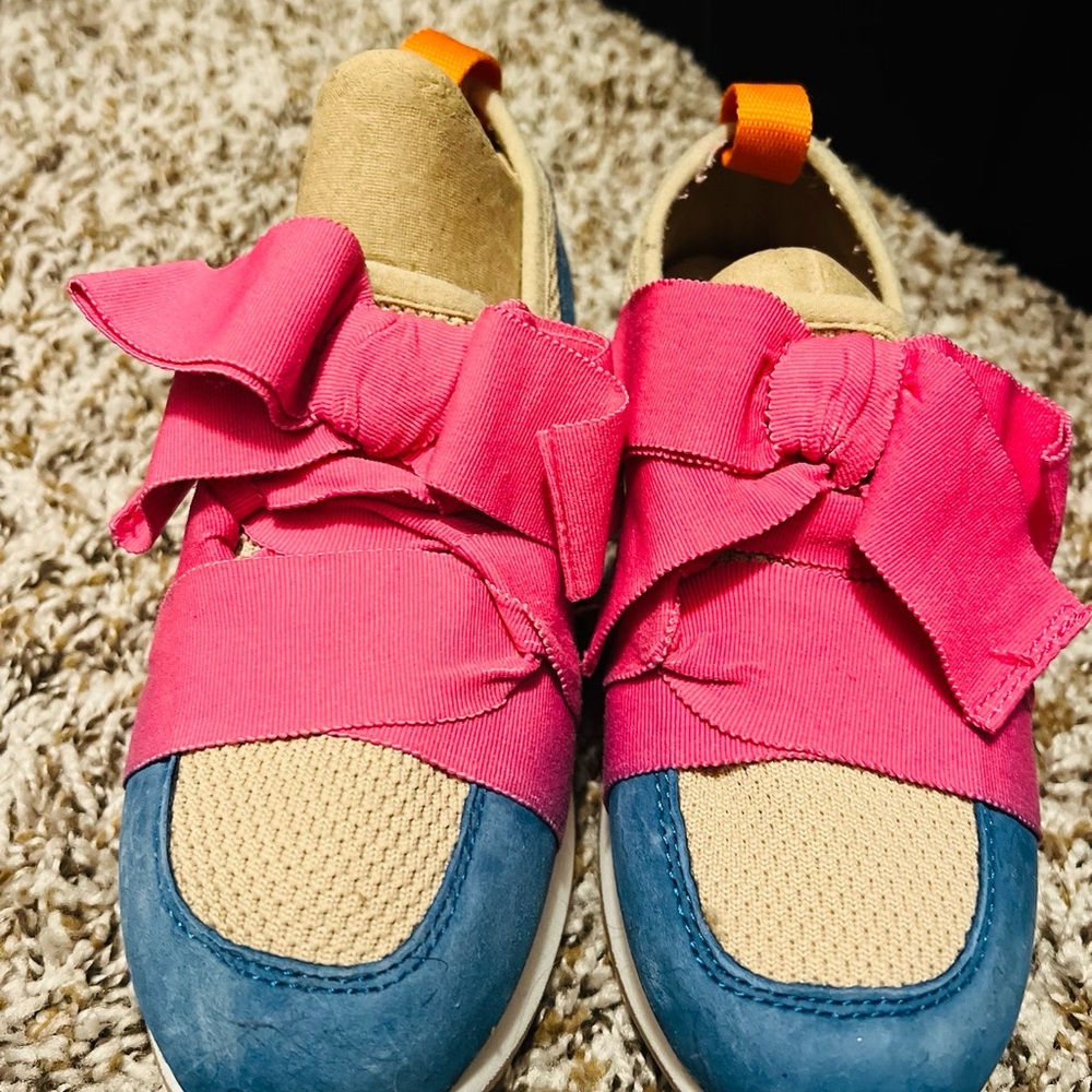 Gianni Bini Kids Pink and Blue Sneakers